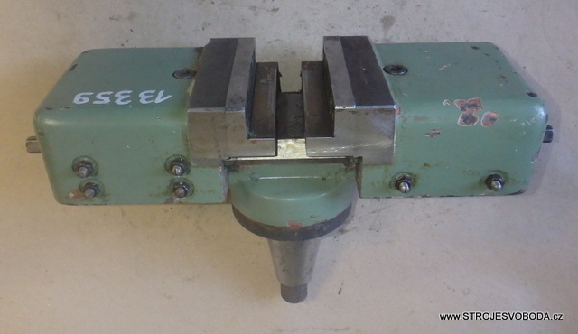 Svěrák š- 100mm na trnu ISO 40 (13359 (2).JPG)